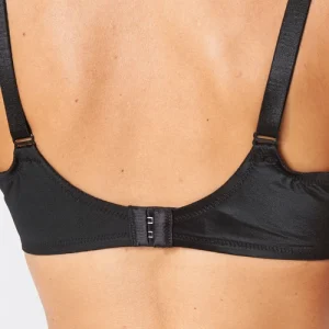Triumph – CONTOURING SENSATION Noir grande marque pas cher 16